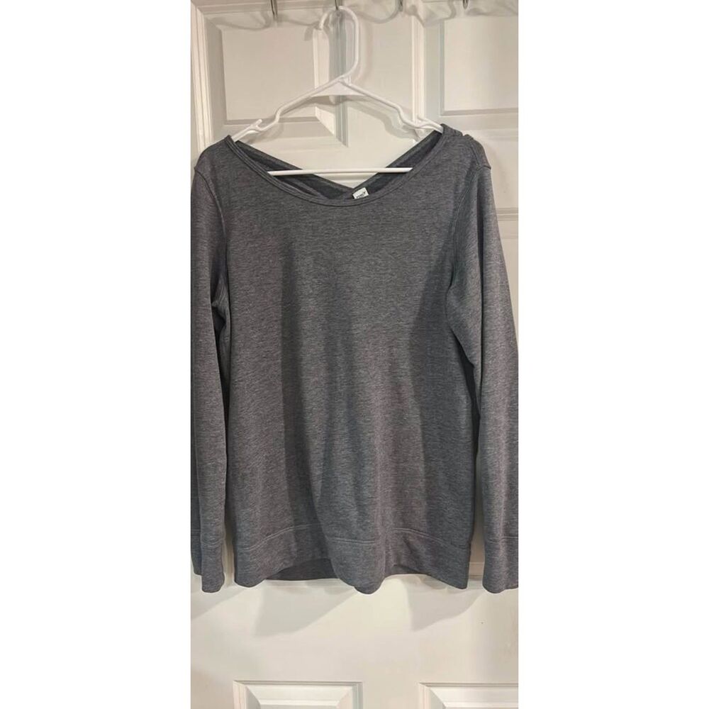 Large Criss Cross Back